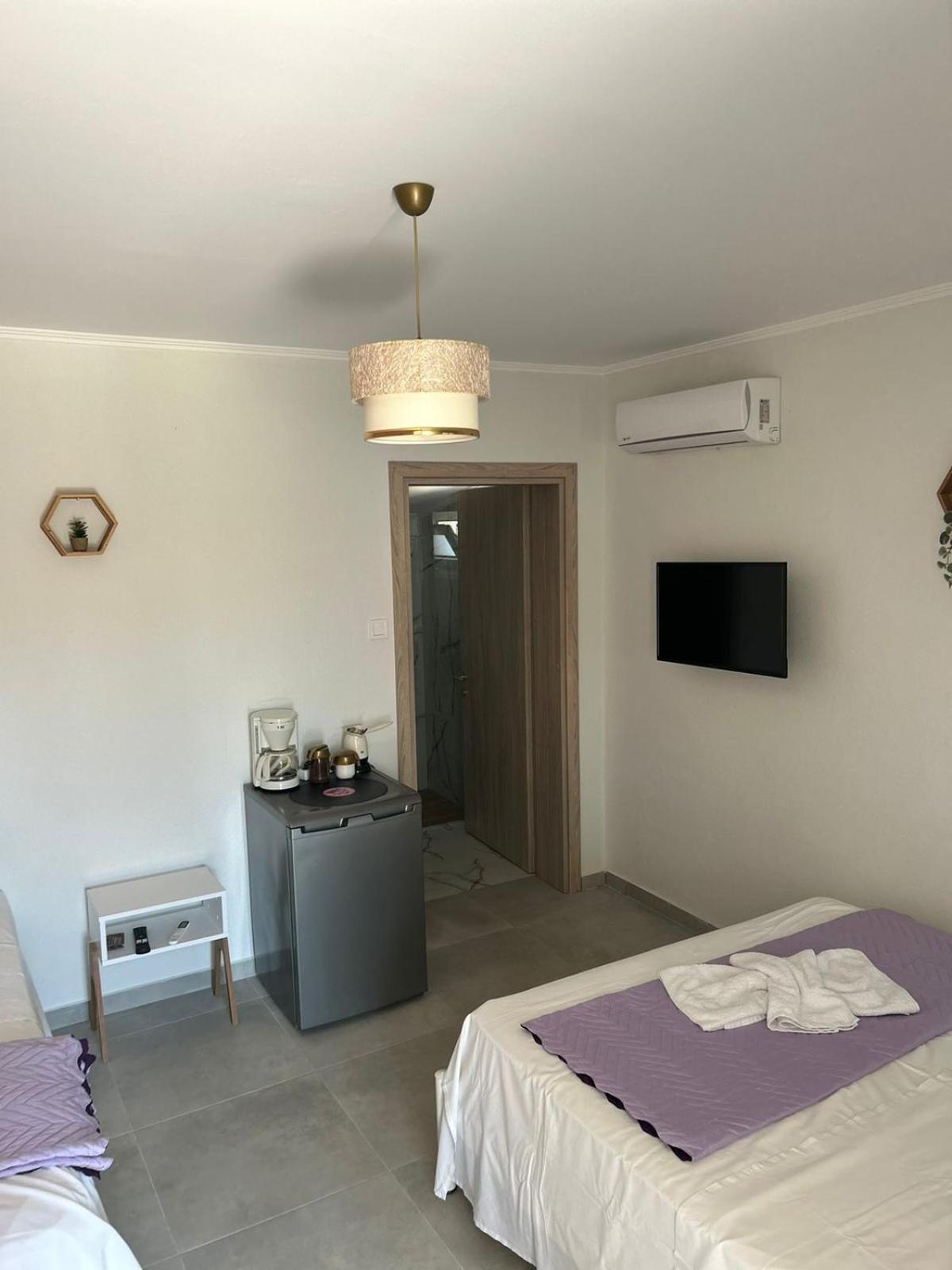 Amaya Pine Rooms Keramoti  Exterior photo